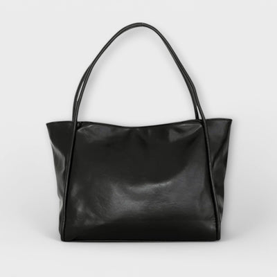 Minimalistische Schultertasche aus Kunstleder ohne Verschluss
